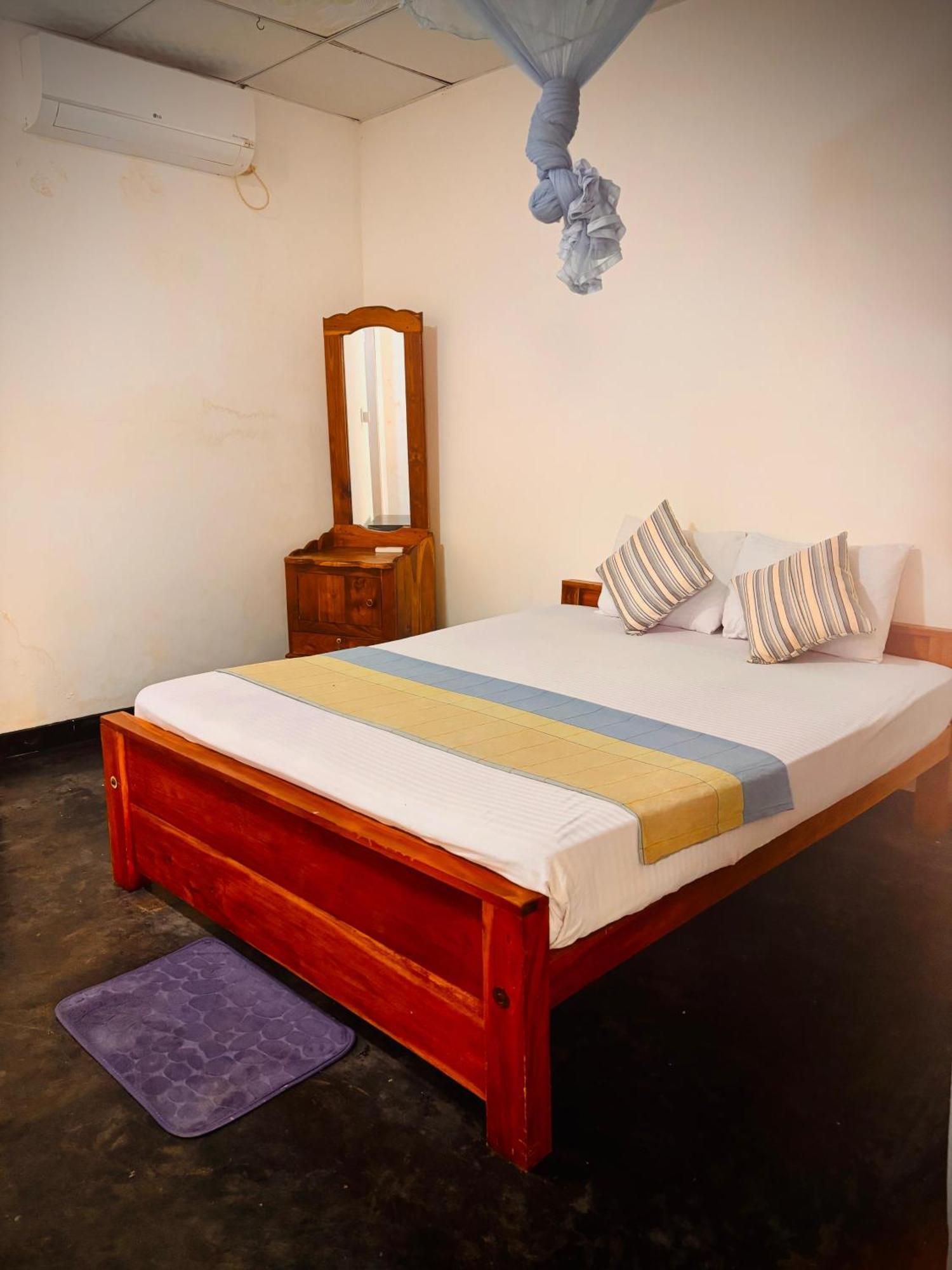 Werala Beach Resort Калпития Экстерьер фото